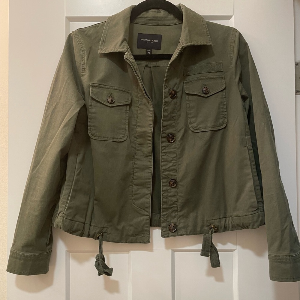 Banana Republic Utility Jacket - petit size XS - color dark green